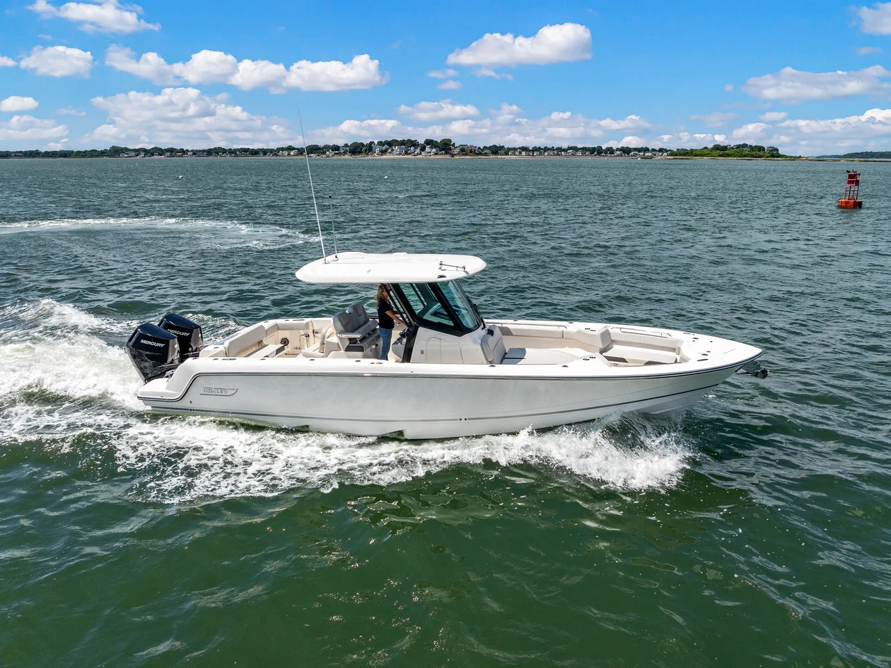 2026 Boston Whaler 330 Outrage 33.0 feet, Quincy, MA #1
