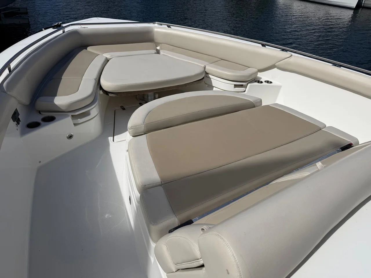 2019 Boston Whaler 420 OUTRAGE 42.0 feet, Key Largo, FL #17