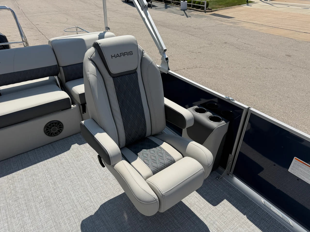 2026 Harris Cruiser 250 25.0 feet, Lake Ozark, MO #37