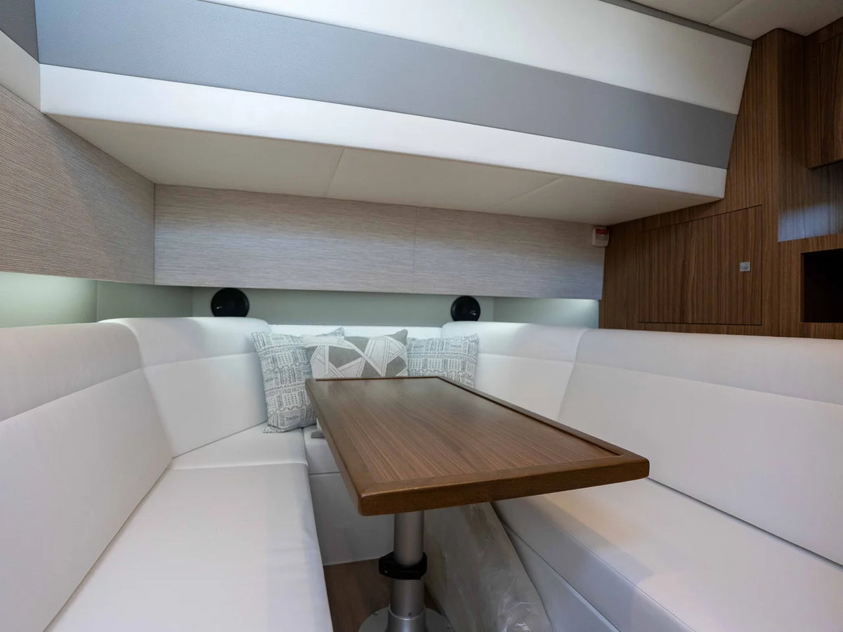 2027 Cruisers Yachts 42 GLS 42.0 feet, Lake Ozark, MO #60