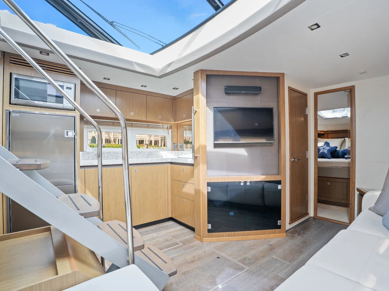 2017 Sea Ray SUNDANCER 510 51.0 feet, Naples, Florida #35