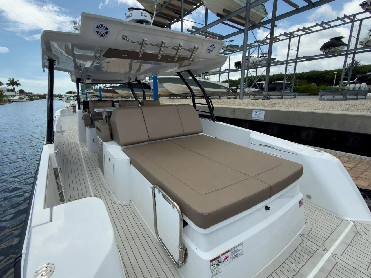 2026 Cruisers Yachts 38 VTR 38.0 feet, Fort Myers, Florida #8