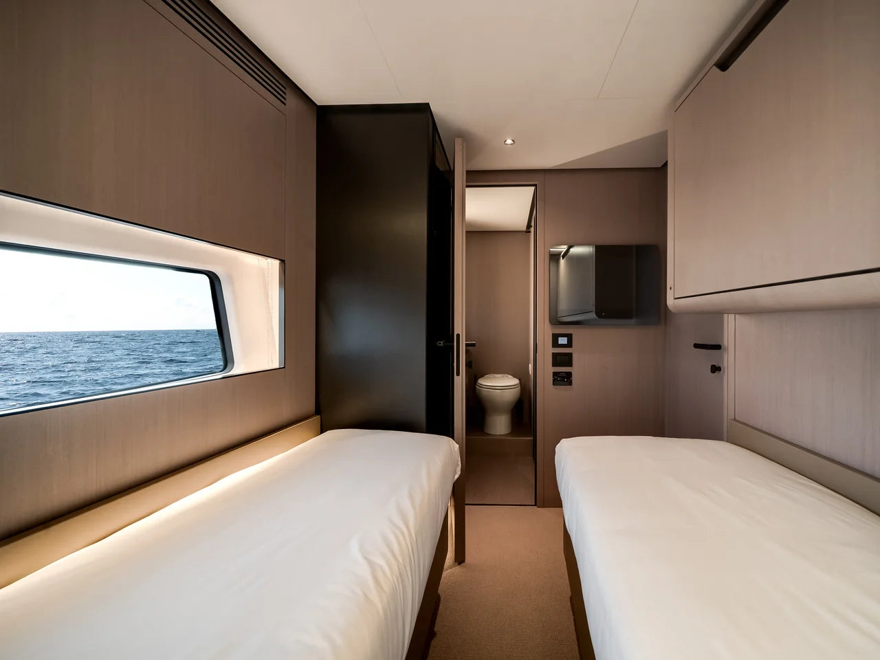 2026 Azimut S8 80.0 feet, Jupiter, Florida #20