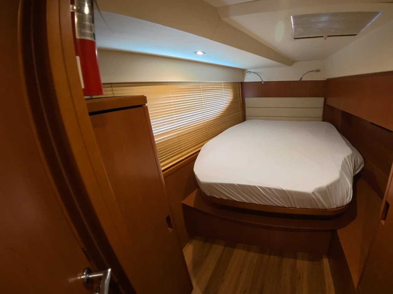 2016 Aquila 48 48.0 feet, St. Petersburg, Florida #14