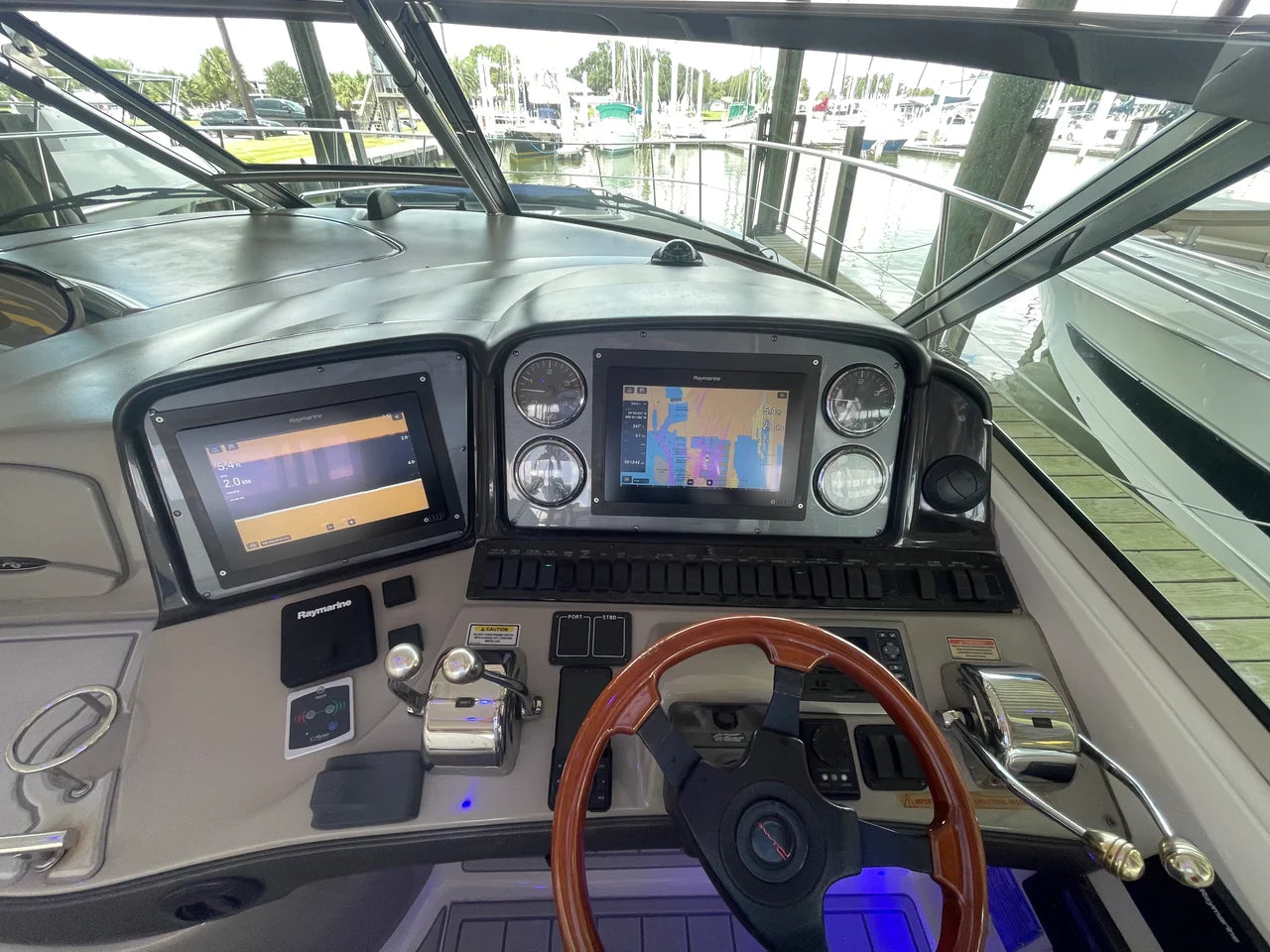 2005 Sea Ray 420 SUNDANCER 45.0 feet, Seabrook, TX #48