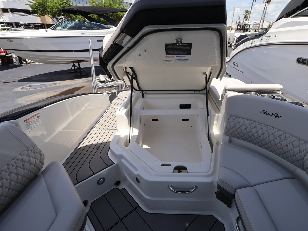 2027 Sea Ray SLX 280 Outboard 28.0 feet, Naples, Florida #37