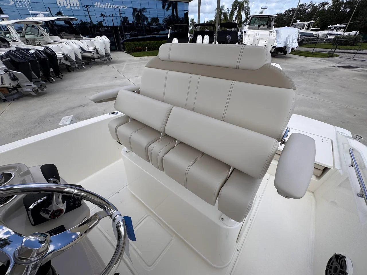 2026 Boston Whaler 220 Dauntless 22.0 feet, Stuart, Florida #11