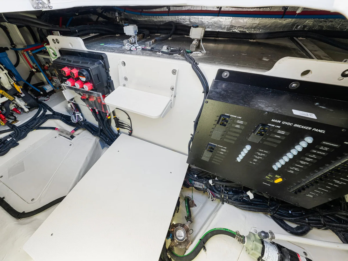 2026 Sea Ray Sundancer 370 Outboard 37.0 feet, Sarasota, FL #89