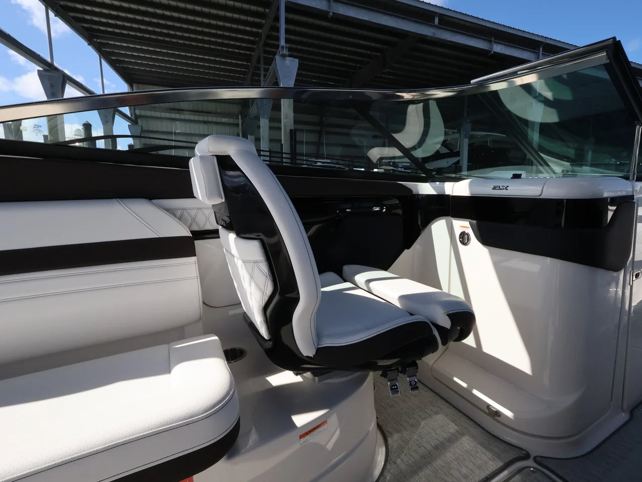 2026 Sea Ray 260 SLX OB 26.0 feet, Naples, Florida #14