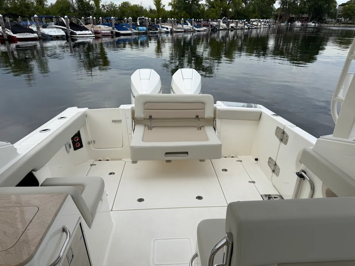 2027 Boston Whaler 280 Vantage 28.0 feet, Rogers, MN #37
