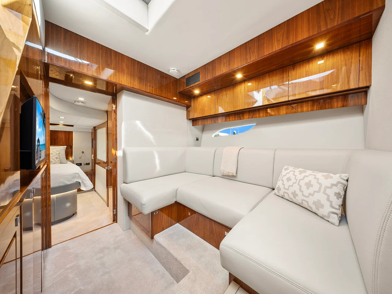 2024 Riviera 6000 SPORT YACHT 63.0 feet, Coconut Grove23, FL #80