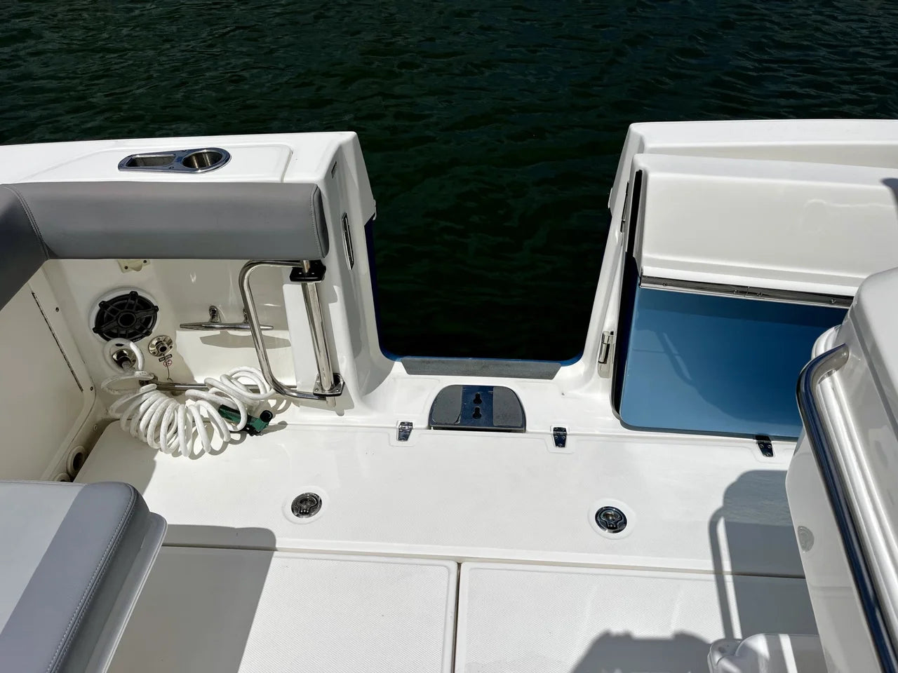 2023 Boston Whaler 330 OUTRAGE 33.0 feet, Venice, Florida #38