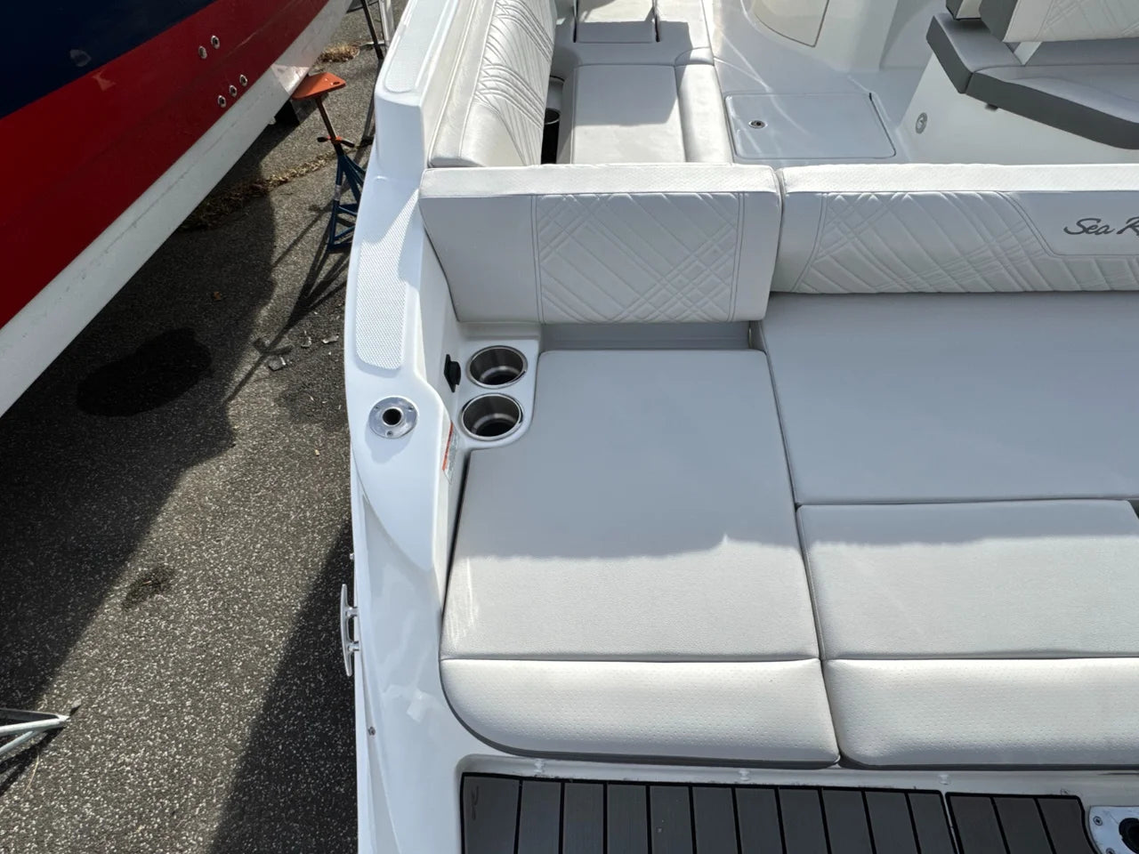 2026 Sea Ray SDX 230 Outboard 23.0 feet, Huntington, NY #6