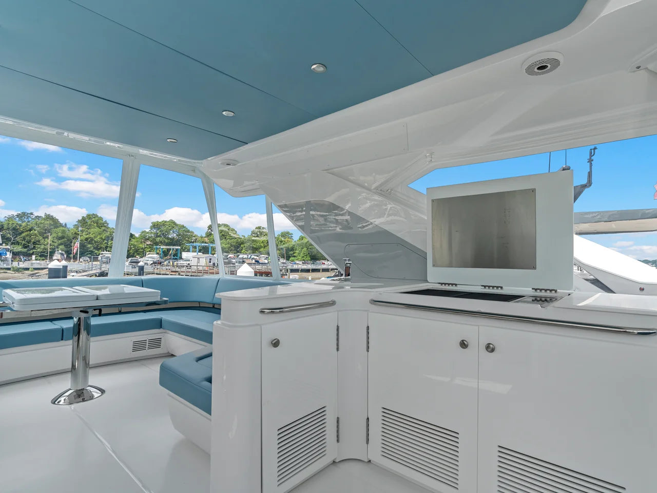 2026 Cruisers Yachts 57 FLY 57.0 feet, Quincy, MA #60