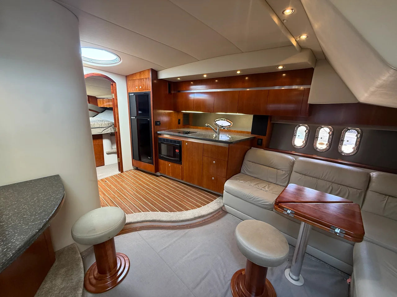 2007 Cruisers Yachts 420 EXPRESS 42.0 feet, Lewisville, TX #53