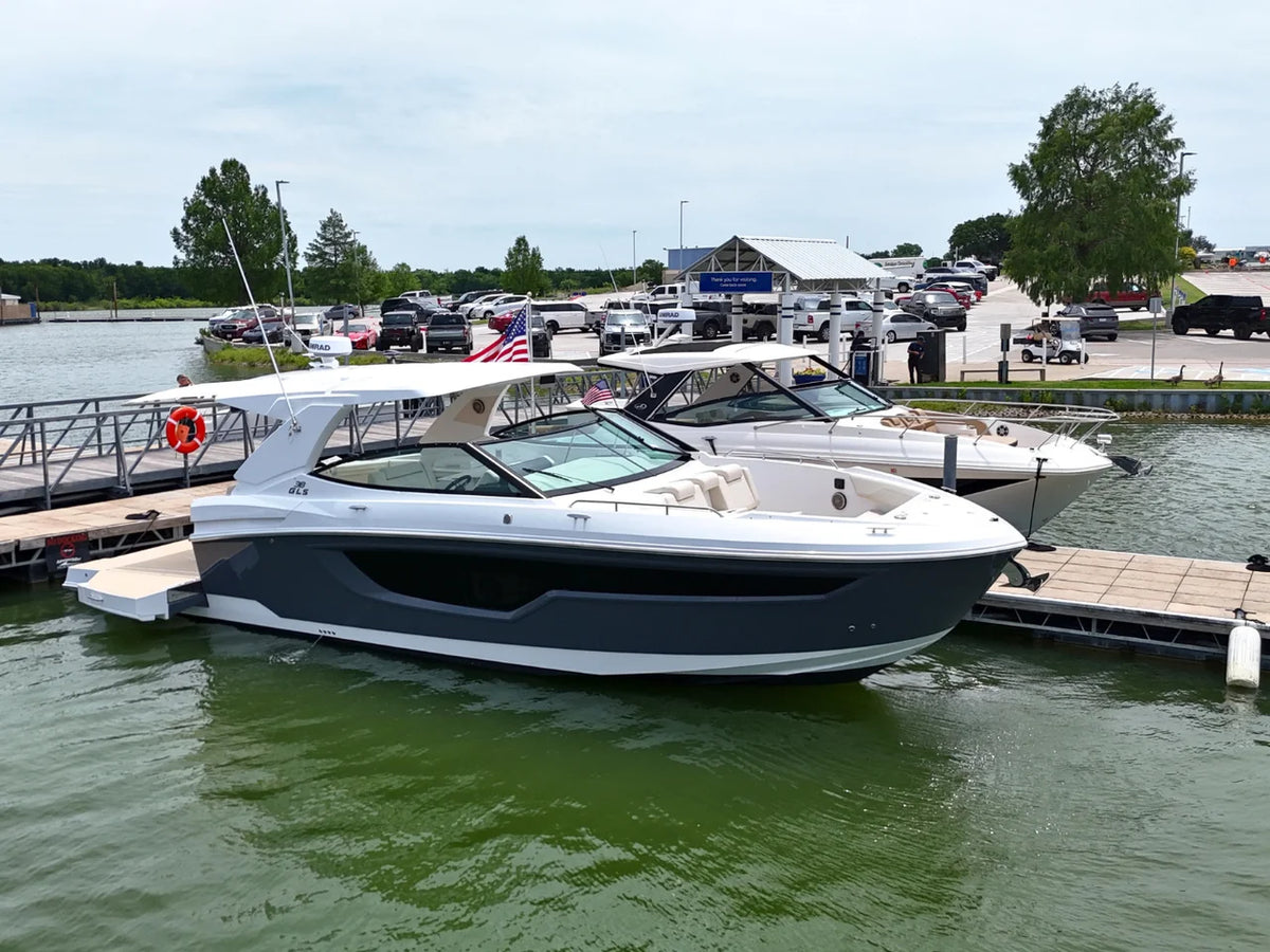 2026 Cruisers Yachts 38 GLS 38.0 feet, Lewisville, TX #3