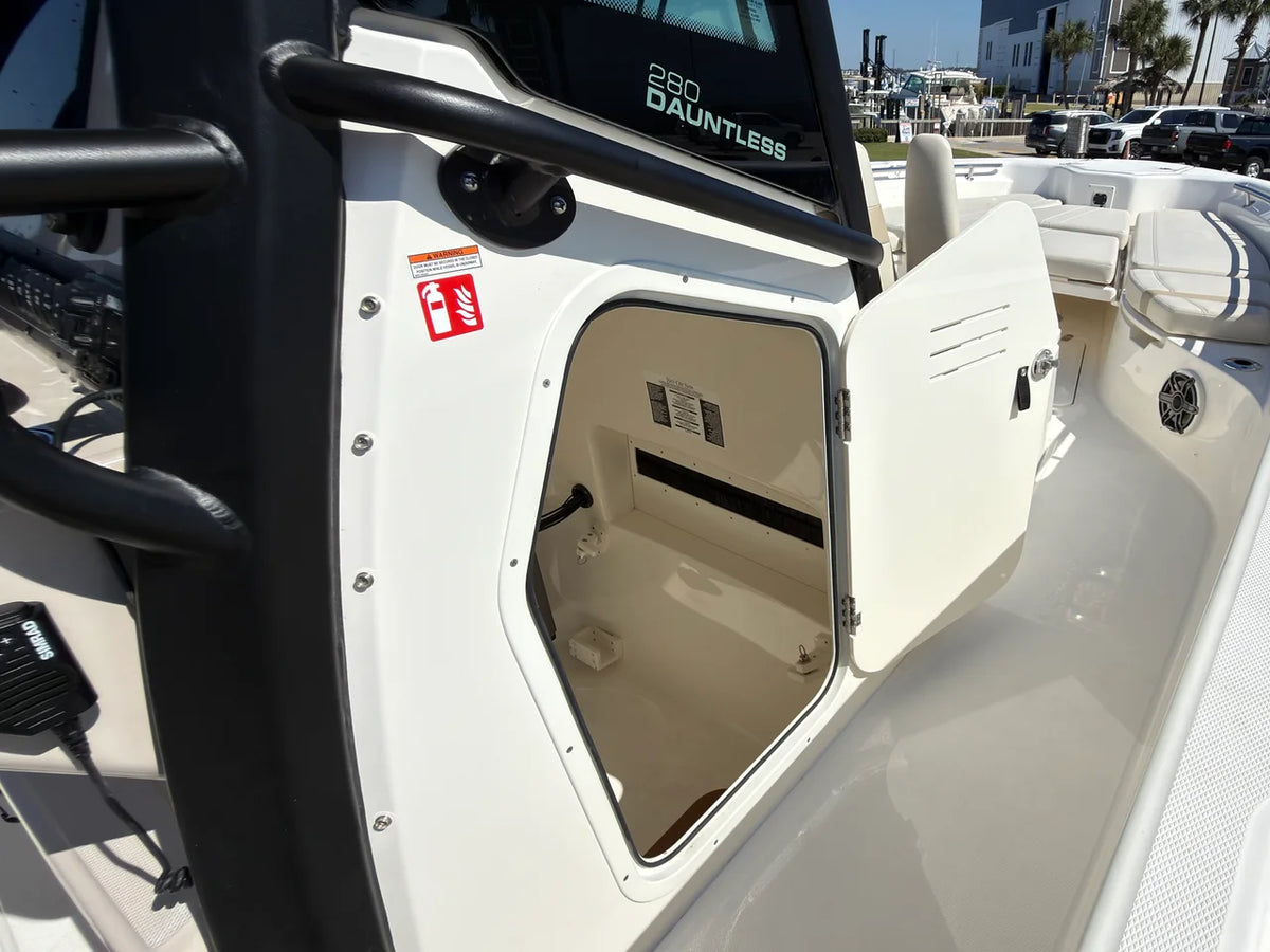 2027 Boston Whaler 280 Dauntless 28.0 feet, Panama City, FL #17