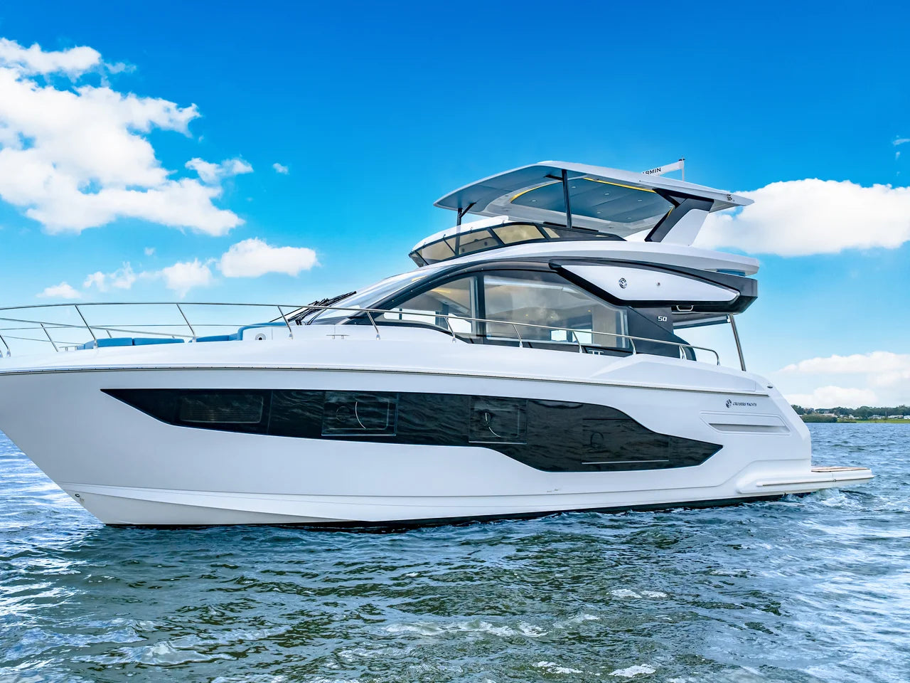 2026 Cruisers Yachts 50 FLY 50.0 feet, Clearwater, Florida #20