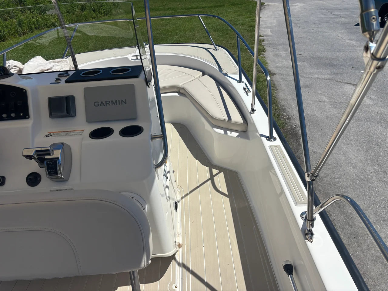 2008 Boston Whaler 190 MONTAUK 19.0 feet, Thunderbolt, GA #17