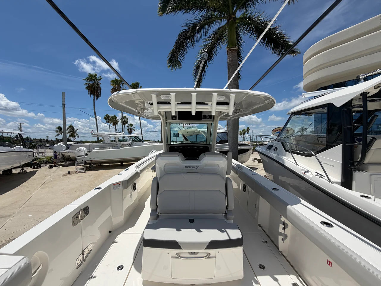 2026 Boston Whaler 330 Outrage 33.0 feet, Stuart, Florida #18