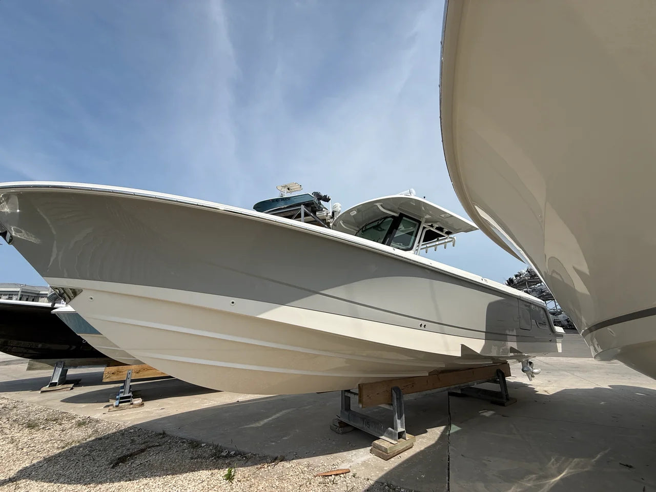 2026 Boston Whaler 330 Outrage 33.0 feet, Sarasota, FL #6