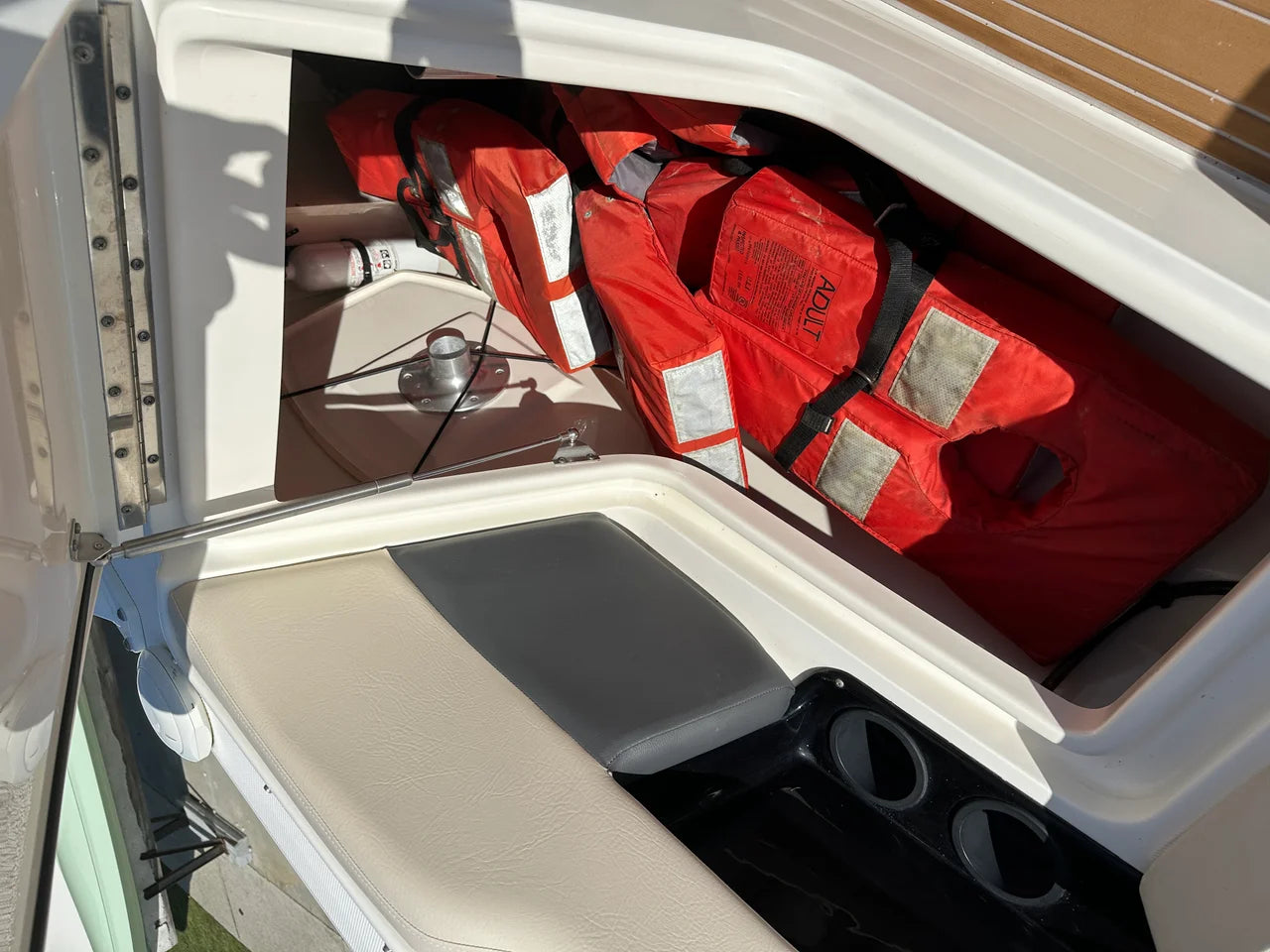 2017 Boston Whaler 270 VANTAGE 28.0 feet, Thunderbolt, GA #13