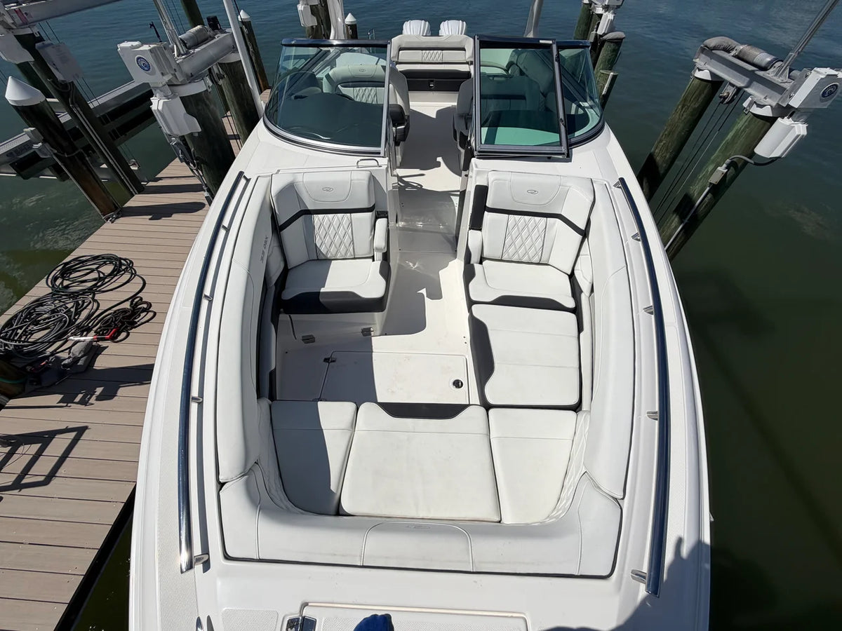 2023 Regal 33 OBX 33.0 feet, Maderia Beach, FL #18