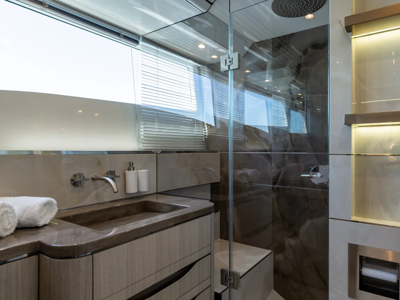 2027 Galeon 620 FLY 62.0 feet, Jupiter, Florida #39