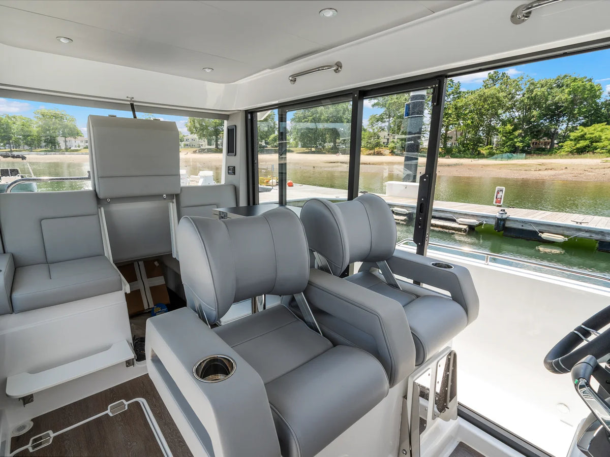 2026 Cruisers Yachts 38 VTR EC 38.0 feet, Quincy, MA #17