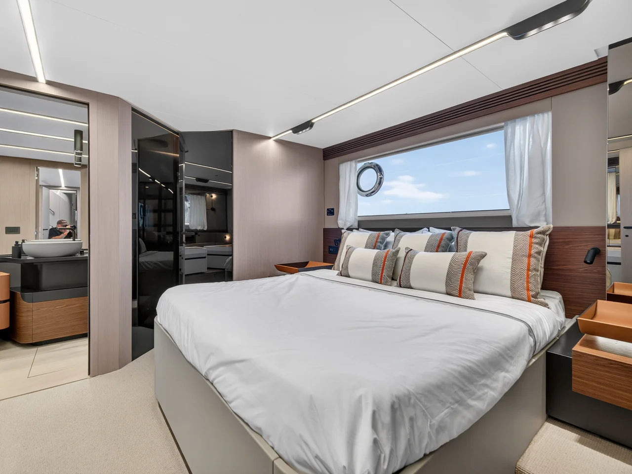 2026 Azimut S7 70.0 feet, Stuart, Florida #71