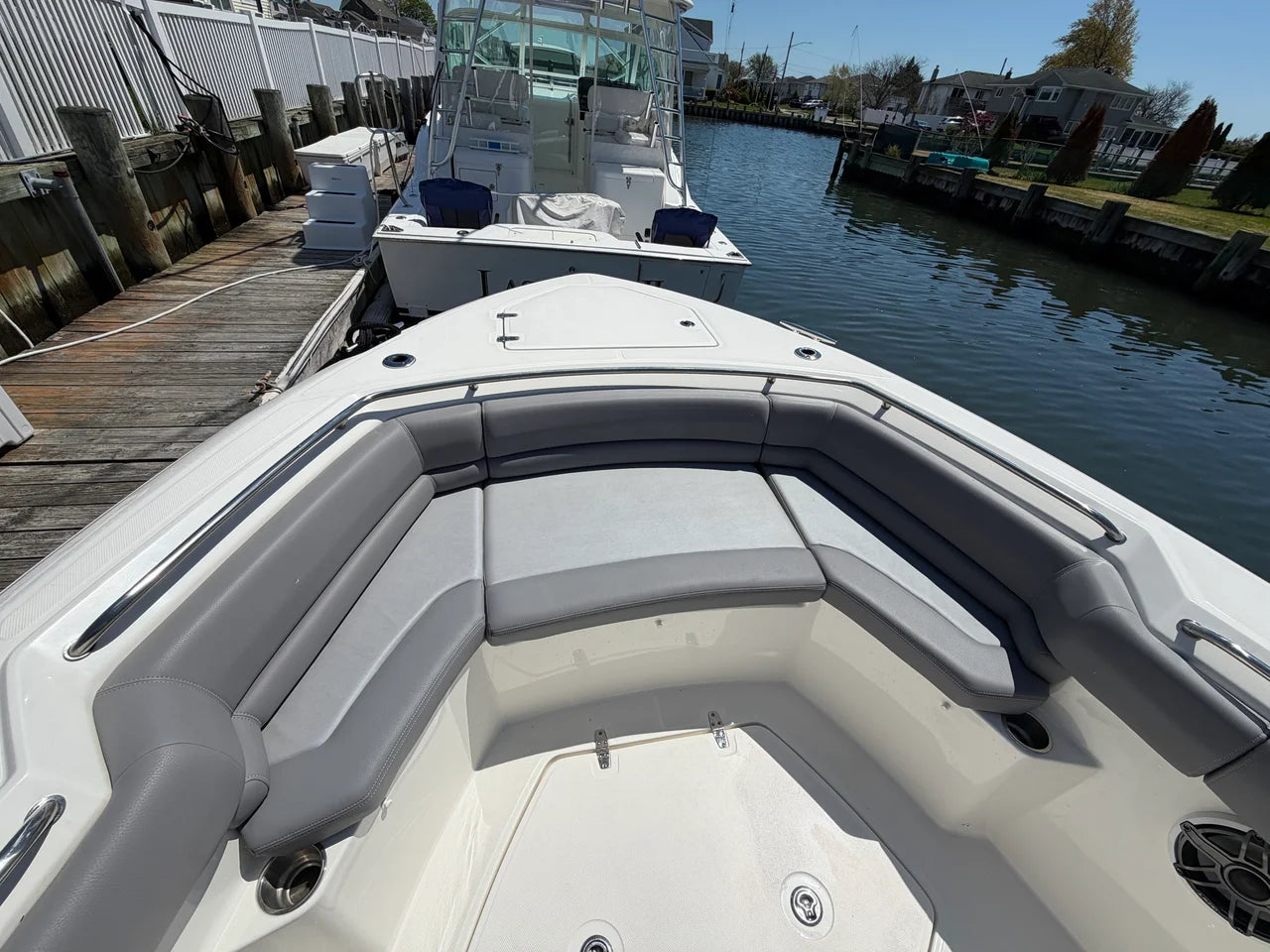 2024 Boston Whaler 330 OUTRAGE 33.0 feet, Huntington, NY #39