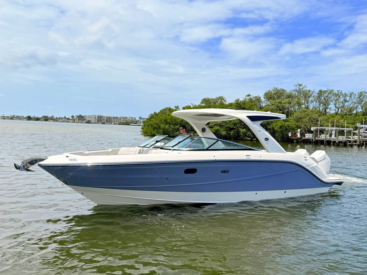2026 Sea Ray SLX 310 Outboard 31.0 feet, St Petersburg, FL #10