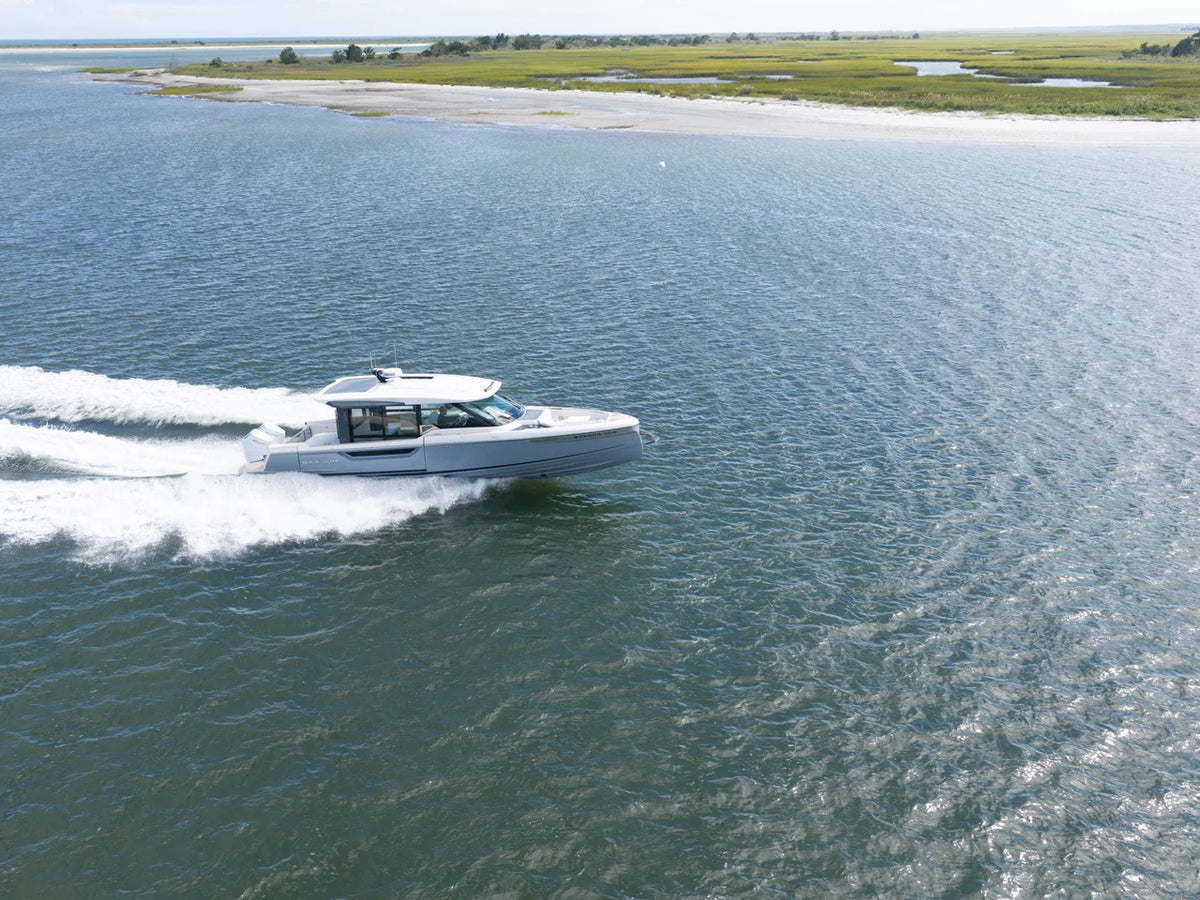 2027 Saxdor 400 GTC 40.0 feet, Wrightsville Beach, North Carolina #7