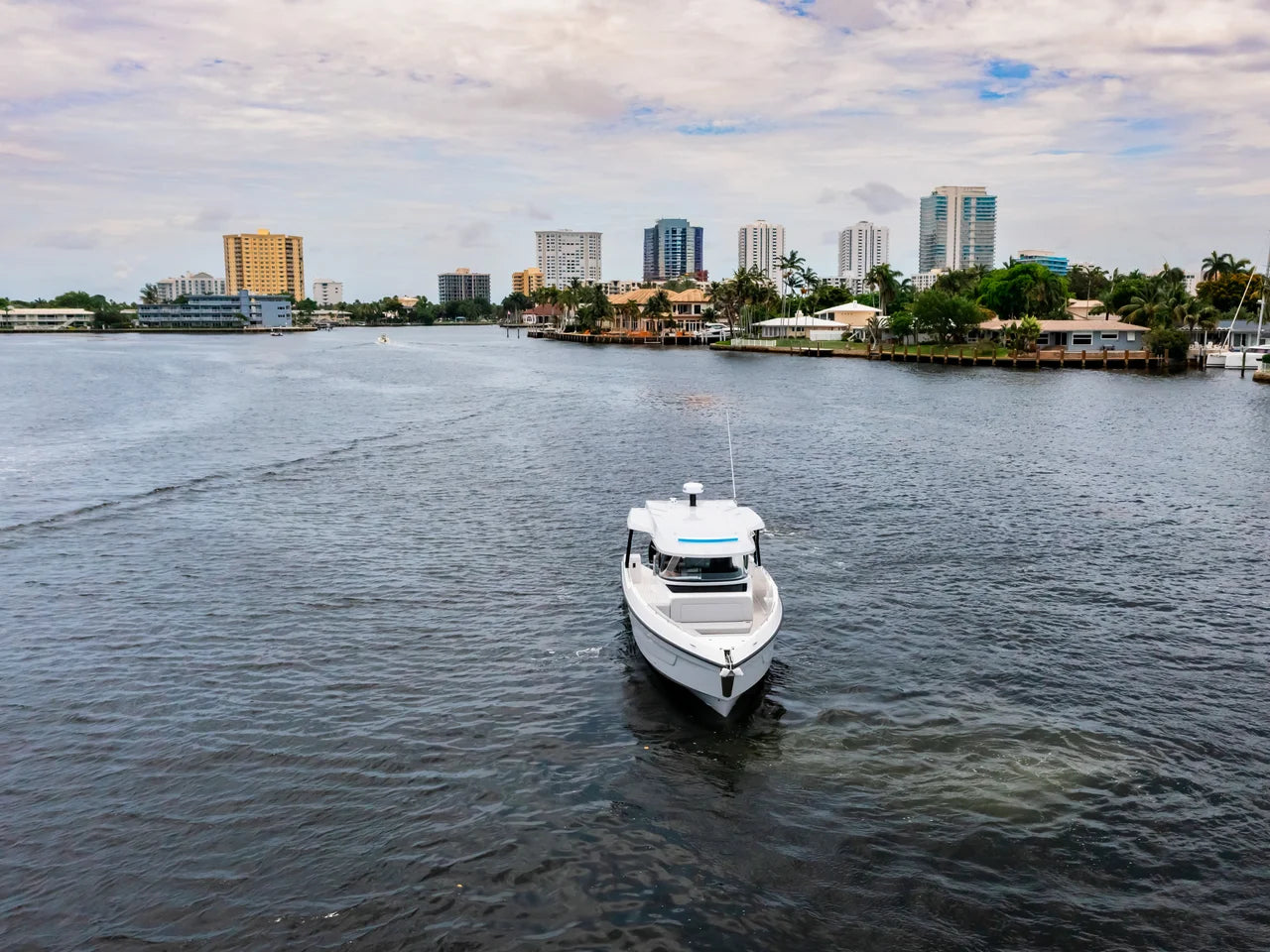 2026 Cruisers Yachts 38 VTR 38.0 feet, Pompano Beach, Florida #10