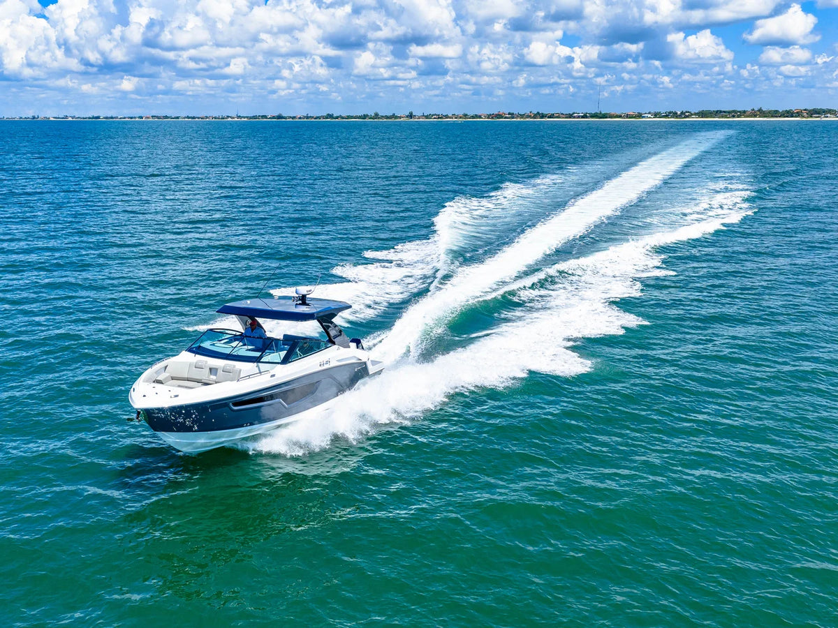 2027 Cruisers Yachts 34 GLS Outboard 34.0 feet, Venice, Florida #7