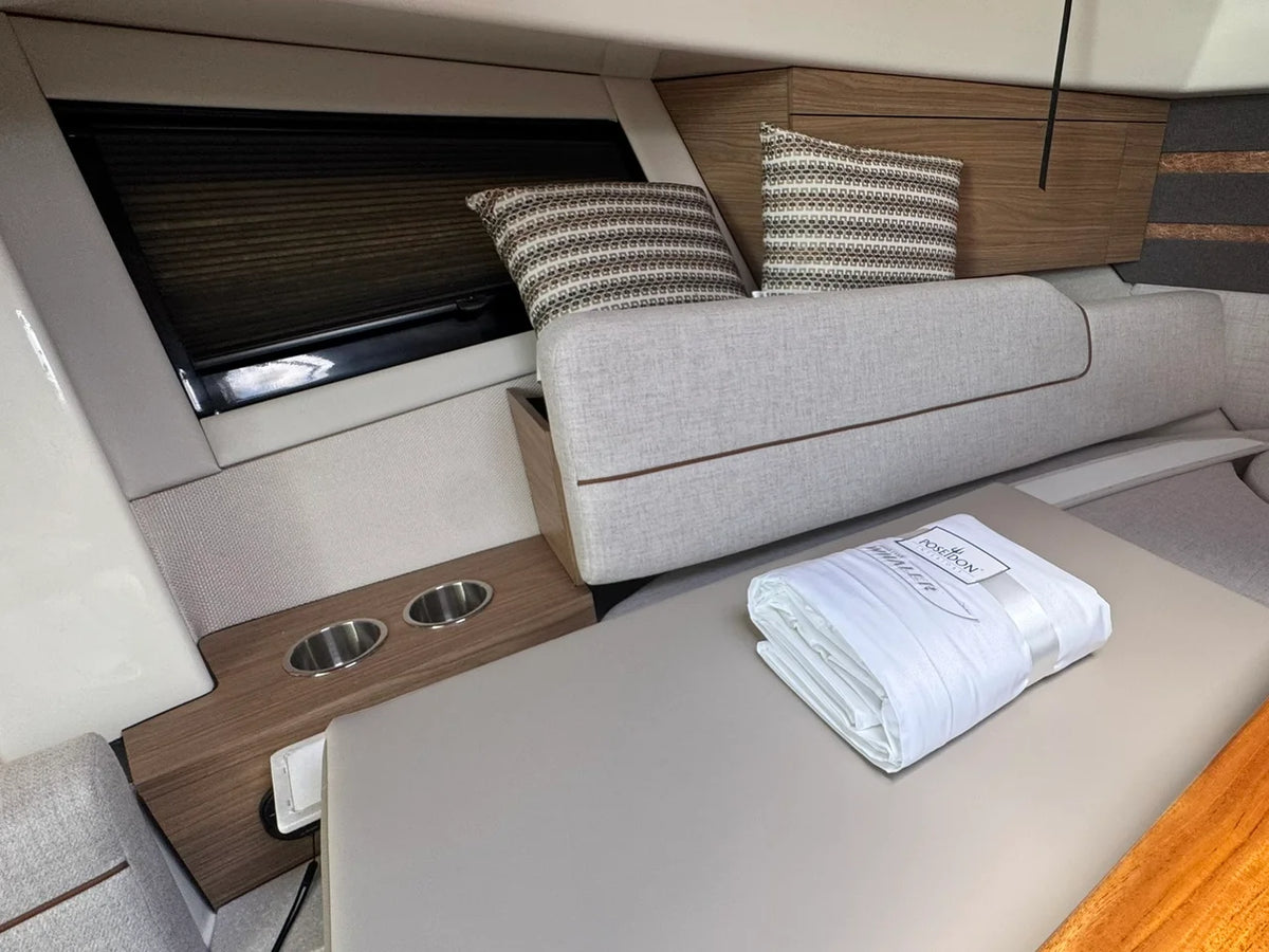 2025 Boston Whaler 365 Conquest 36.0 feet, Naples, Florida #58