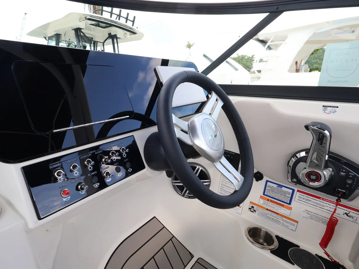 2027 Sea Ray SDX 270 Outboard 27.0 feet, Naples, Florida #17