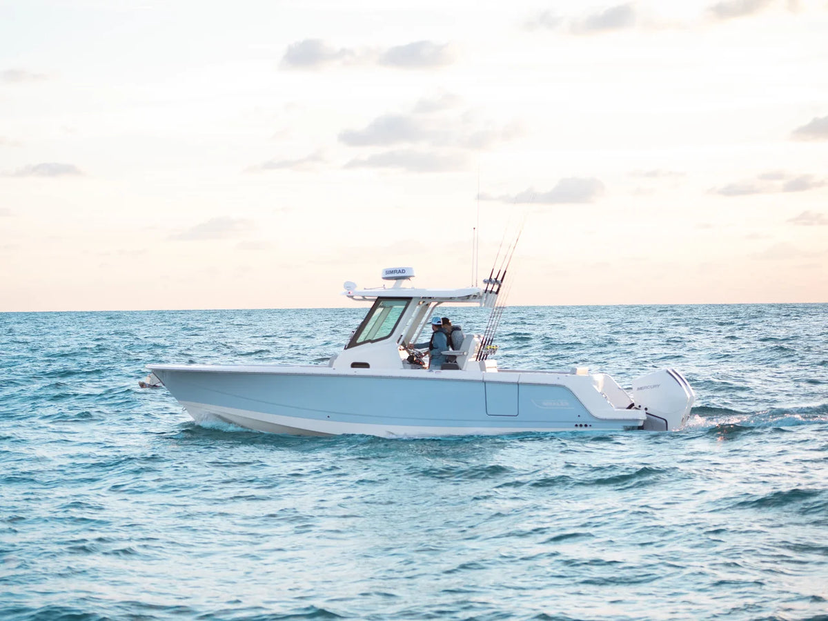2027 Boston Whaler 290 Outrage 29.0 feet, Inuvik, Northwest Territories #3