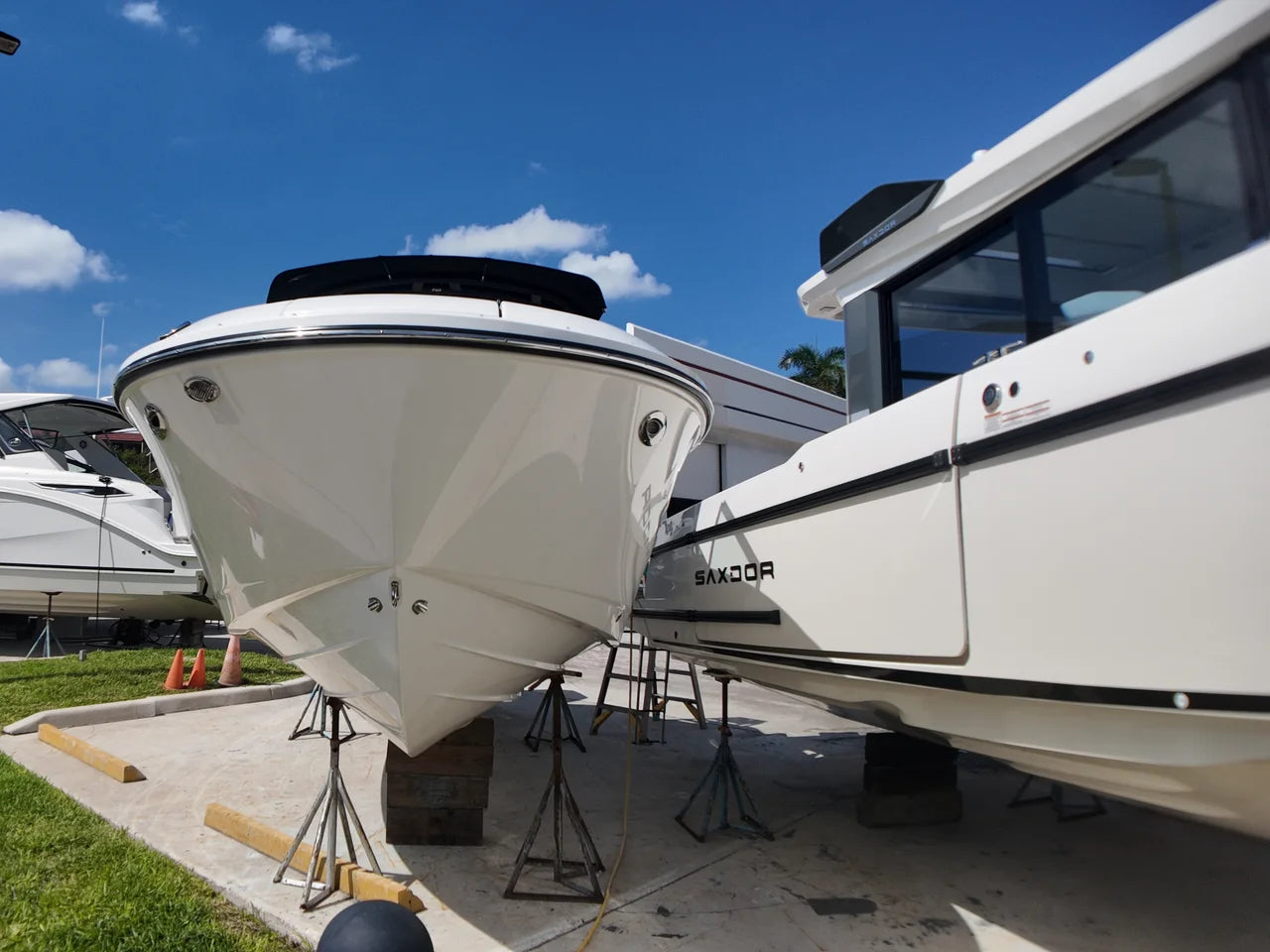 2027 Sea Ray SDX 250 Outboard 25.0 feet, Pompano Beach, Florida #5