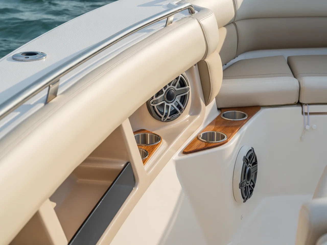 2026 Boston Whaler 350 Realm 35.0 feet, Wrightsville Beach, North Carolina #38