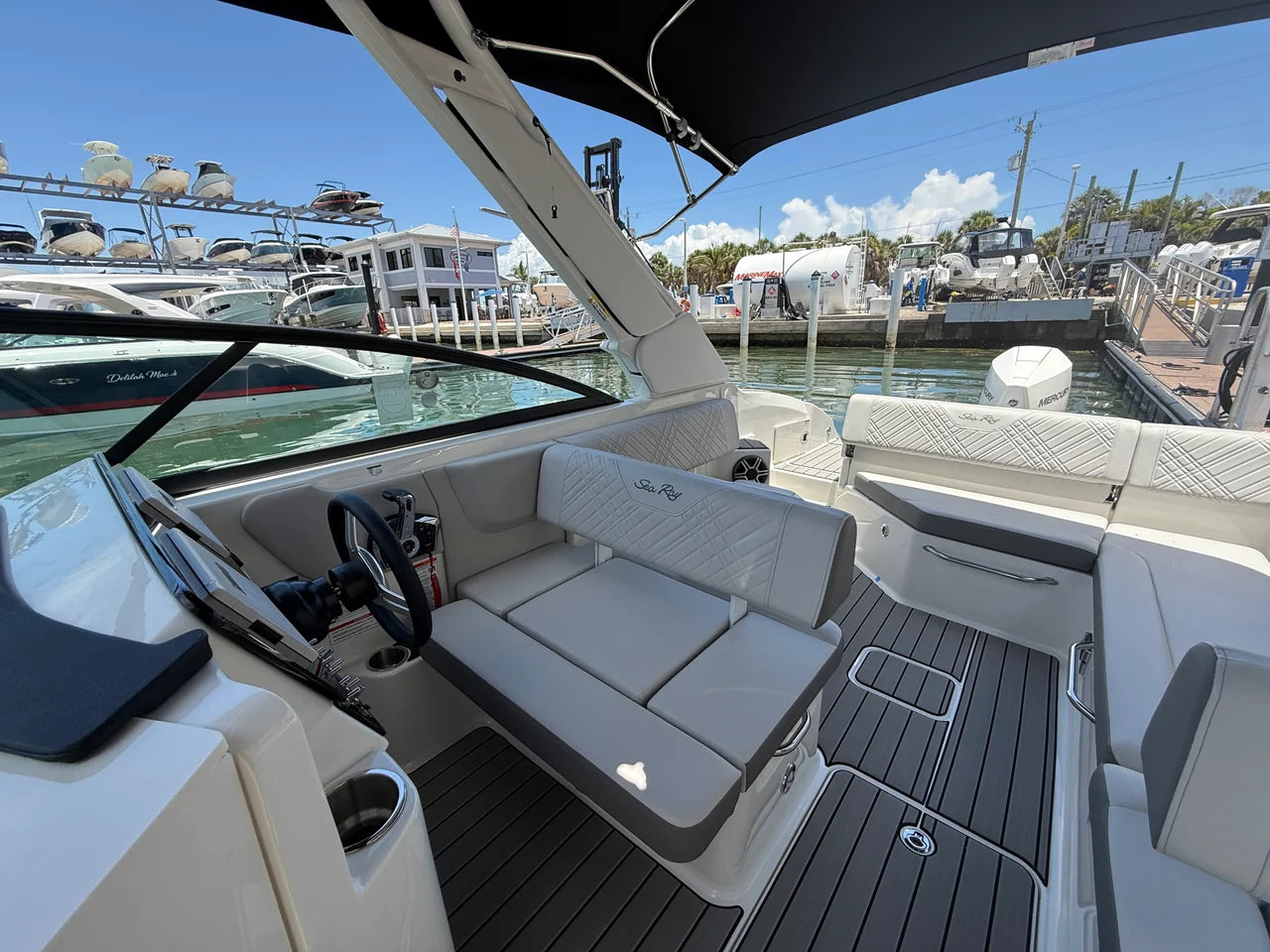 2026 Sea Ray SDX 270 Outboard 27.0 feet, Sarasota, FL #12