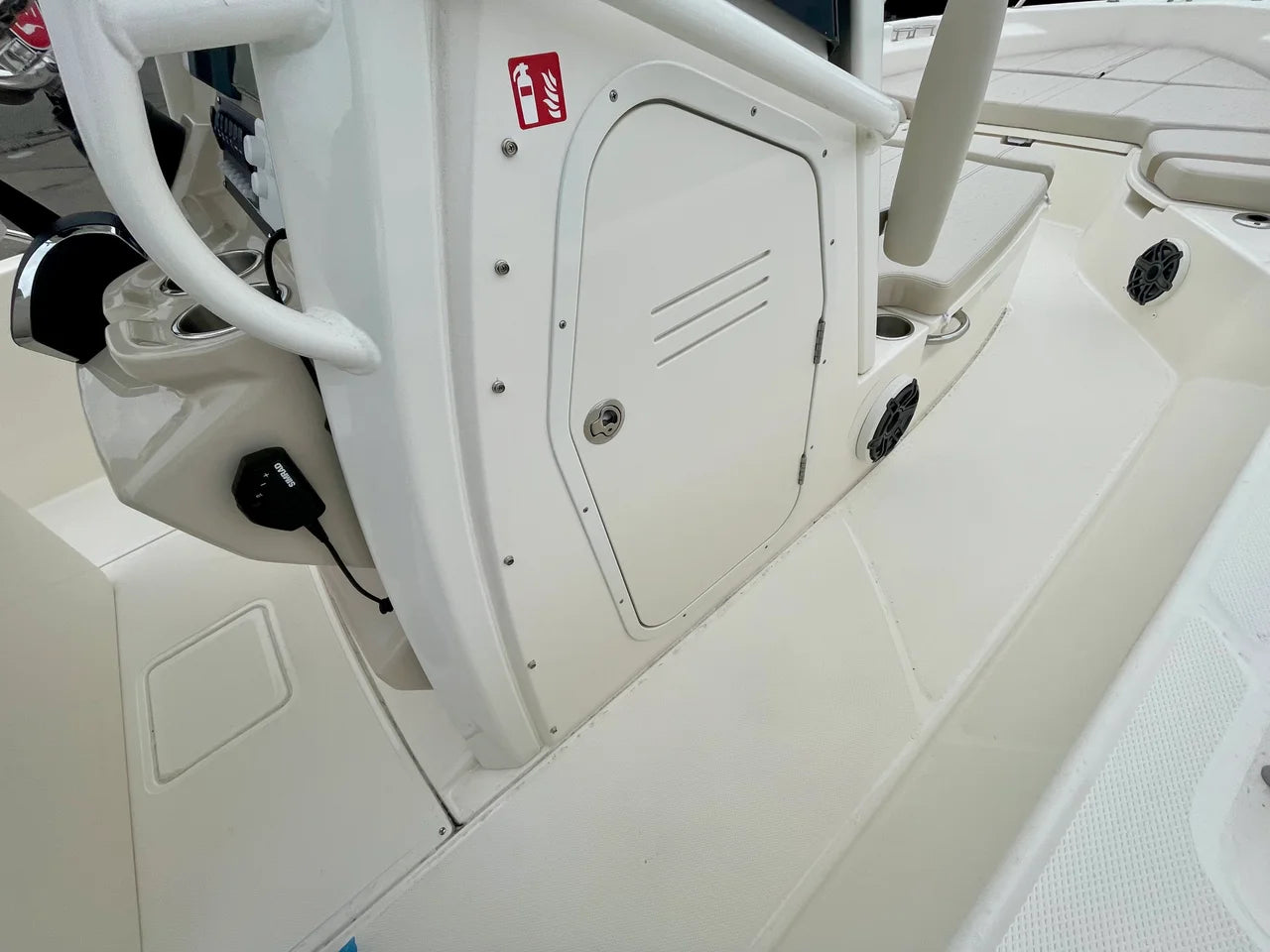 2026 Boston Whaler 250 Dauntless 25.0 feet, Danvers, Massachusetts #10