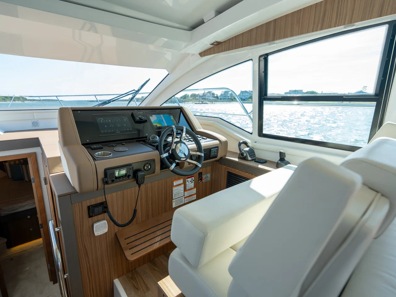 2026 Cruisers Yachts 42 Cantius 42.0 feet, Wrightsville Beach, North Carolina #29