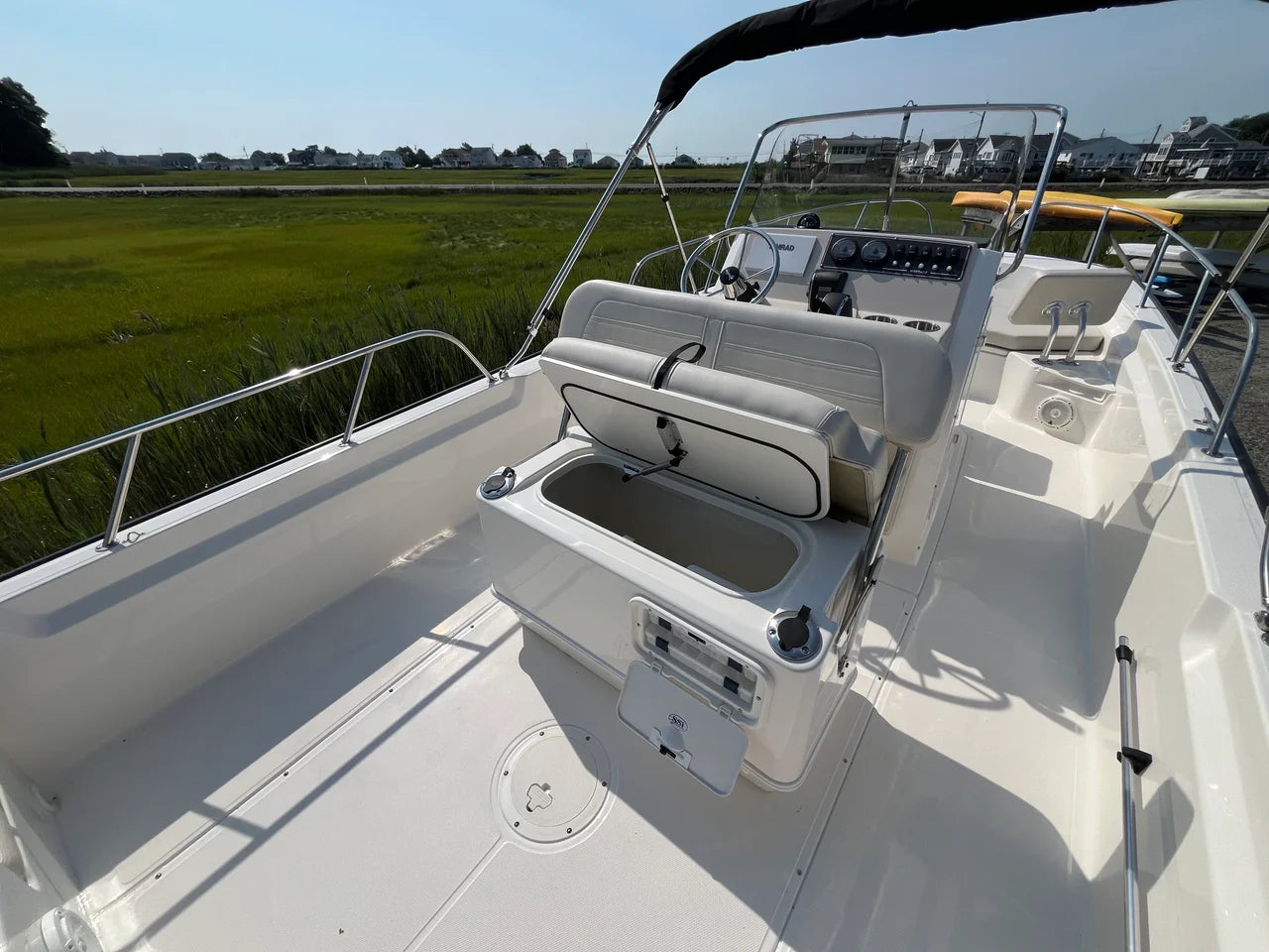 2026 Boston Whaler 210 Montauk 21.0 feet, Westbrook, Connecticut #5