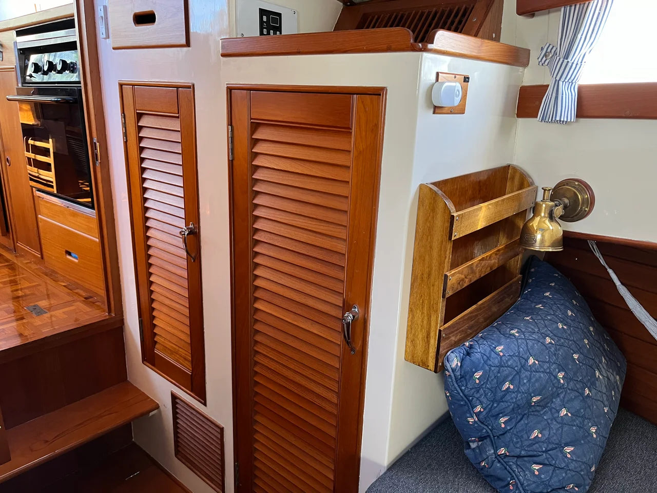 1990 Grand Banks 32 SEDAN 31.0 feet, Key Largo, Florida #10
