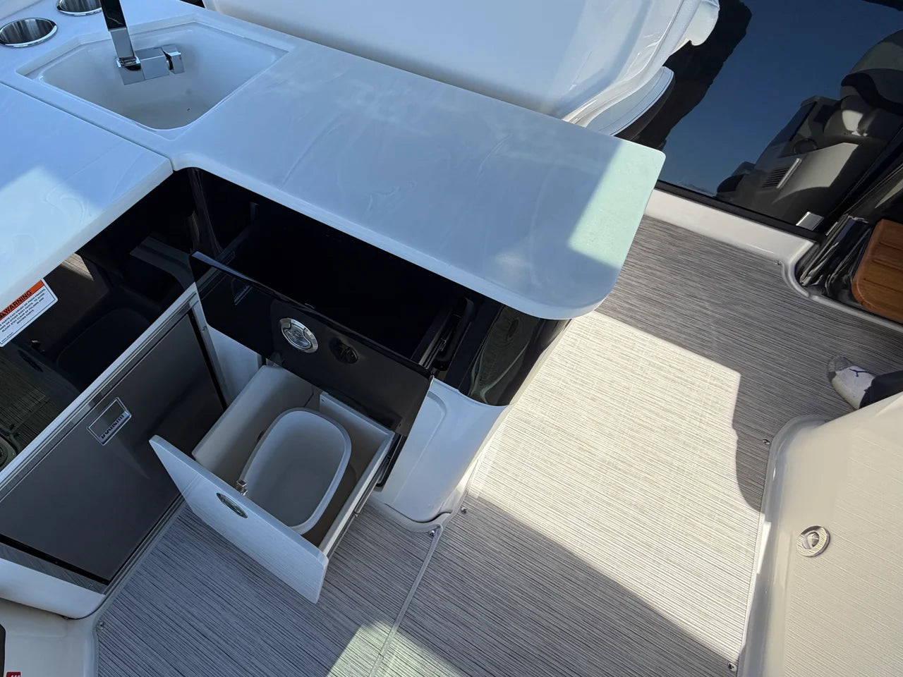 2026 Sea Ray Sundancer 370 Outboard 37.0 feet, Grasonville, MD #19