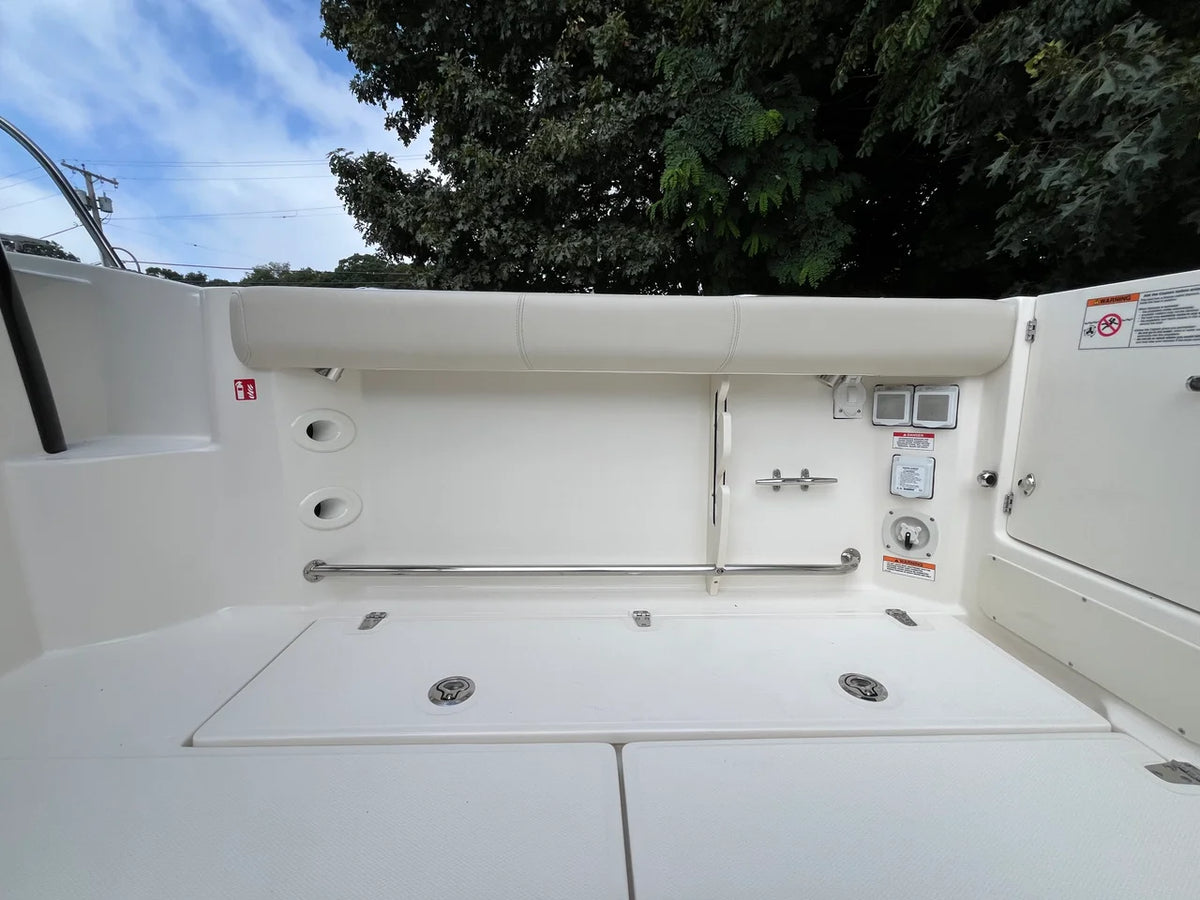 2027 Boston Whaler 285 Conquest 28.0 feet, Wakefield, RI #6