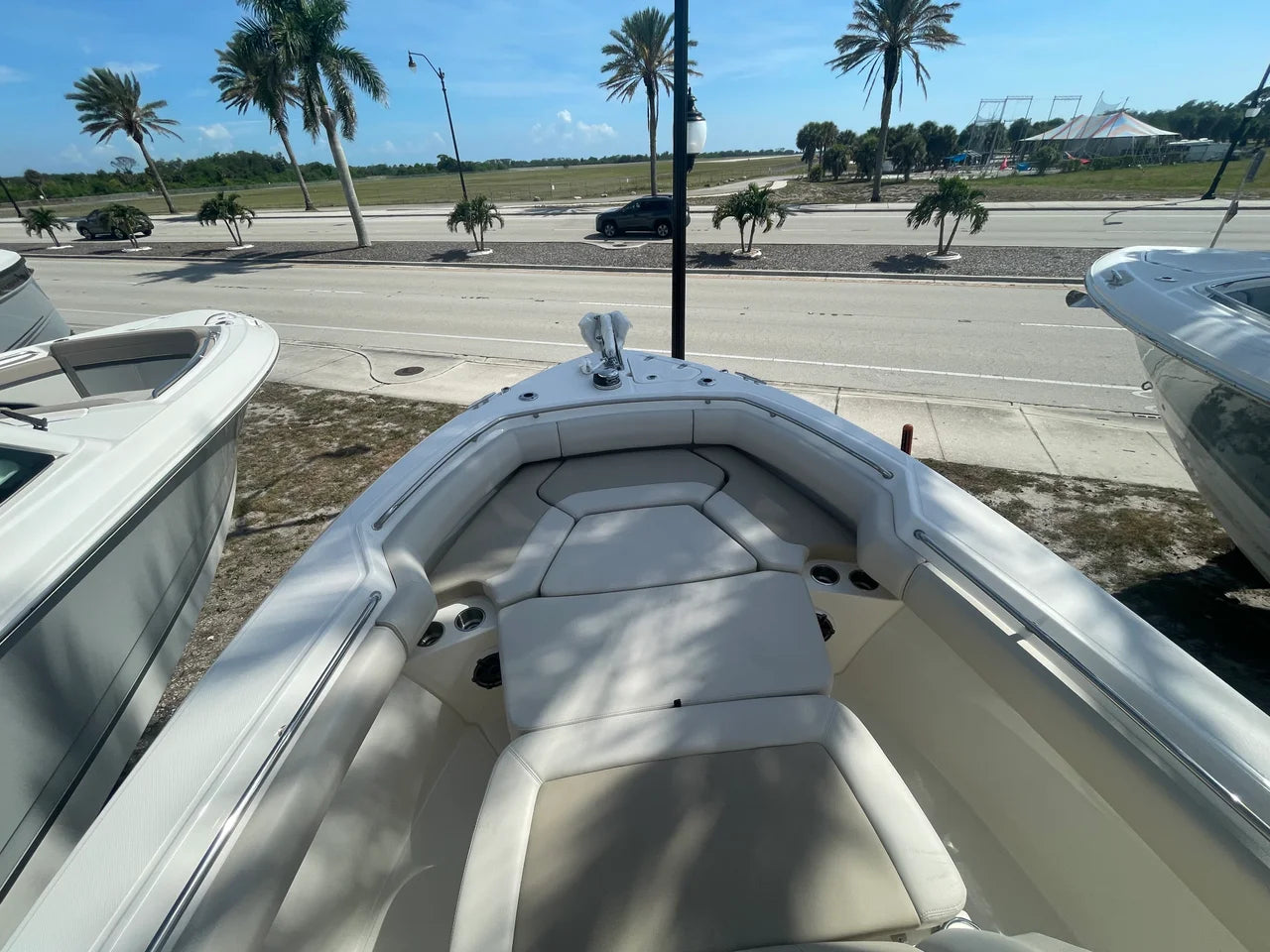 2026 Boston Whaler 250 Outrage 25.0 feet, Venice, Florida #7
