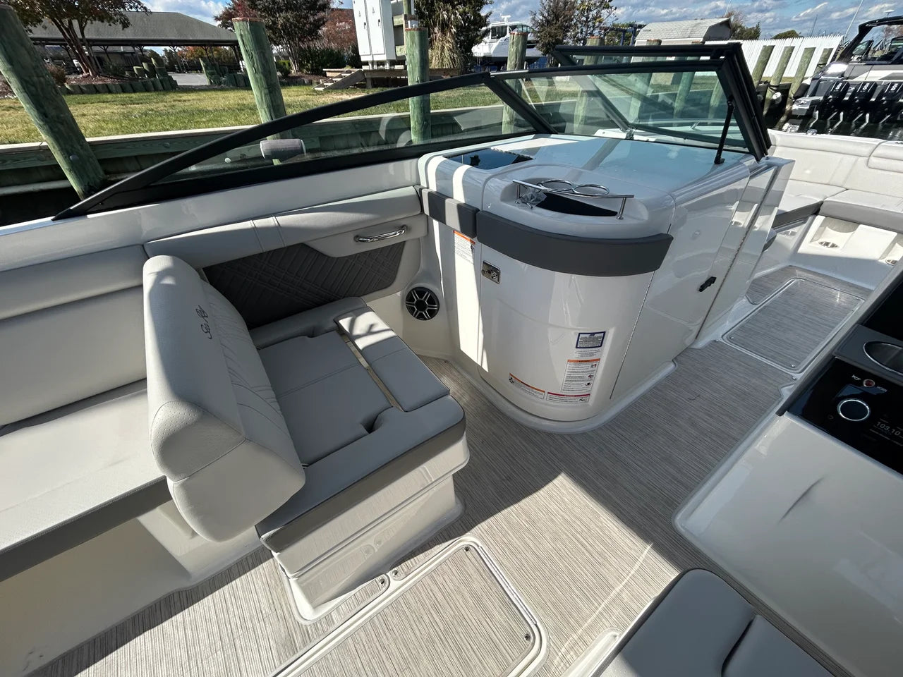 2026 Sea Ray SDX 290 Outboard 29.0 feet, Grasonville, MD #31