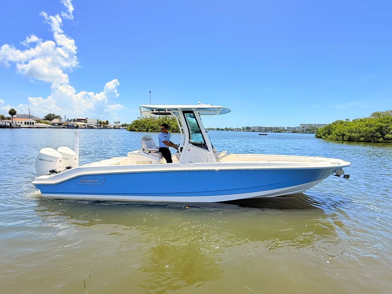 2027 Boston Whaler 280 Dauntless 28.0 feet, St Petersburg, FL #1